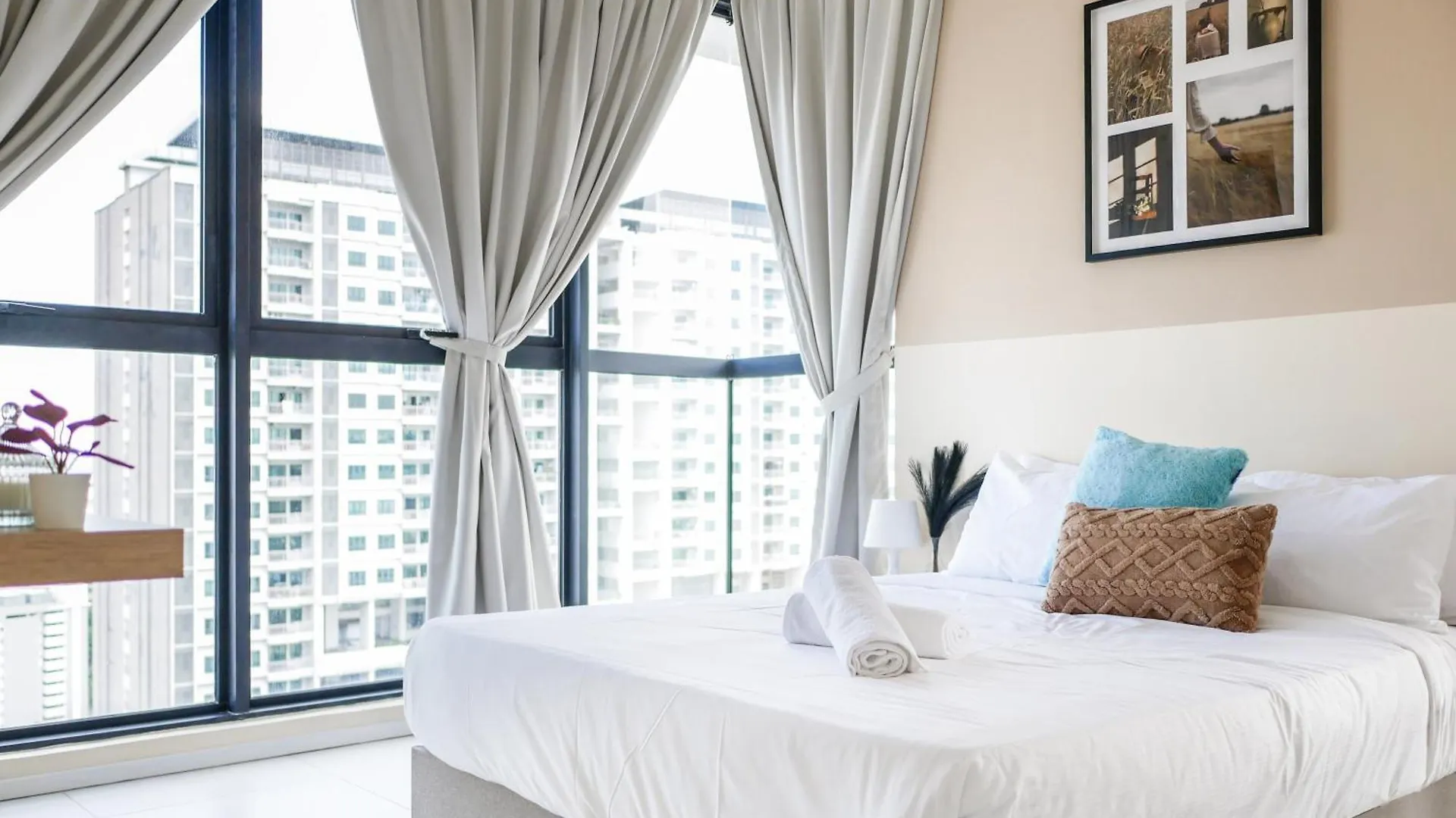 Apartment Home Attic At Urban 1 Bedroom For 2 Pax George Town