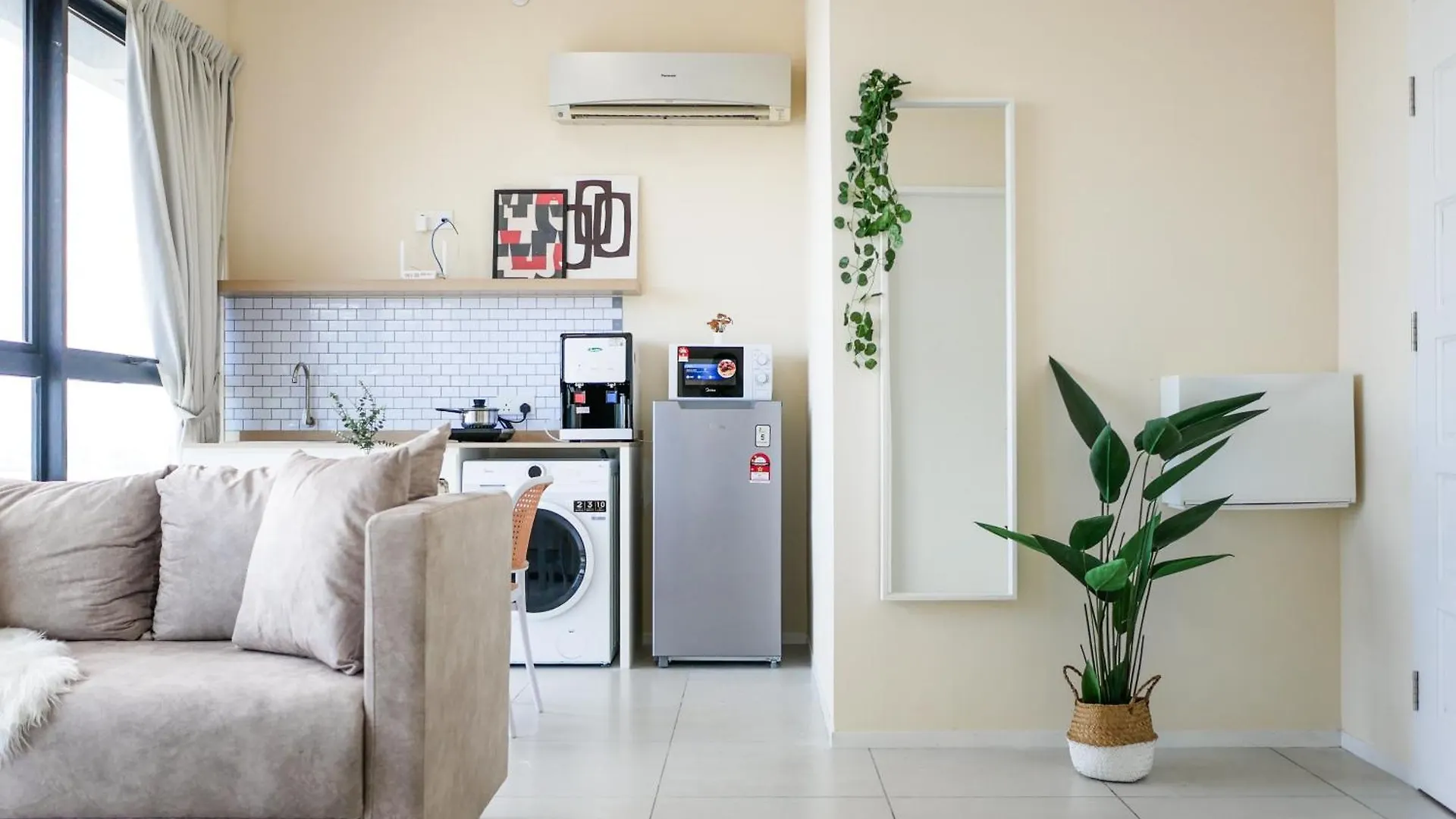 Home Attic At Urban 1 Bedroom For 2 Pax George Town